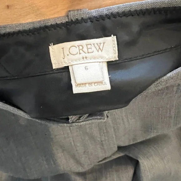 J. Crew Charcoal Gray women Trousers- lightweight- unlined- size 6 - Picture 3 of 3
